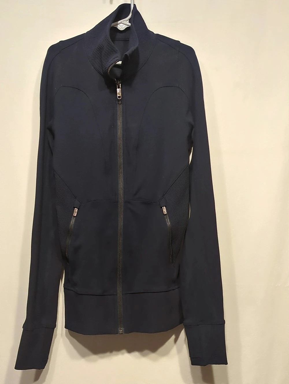 lululemon Radiant Jacket II Women's Zip Jacket in Blue size 2
